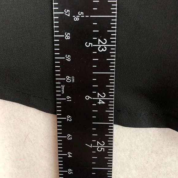 Line & Dot Revolve Women's Medium Black Chain Detail Sleeveless Crepe Blouse - Picture 6 of 10